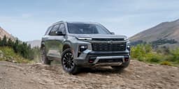 328 л.с., 7-местный салон и полный привод. В Россию привезли Chevrolet Traverse 2025 — это альтернатива Toyota Grand Highlander